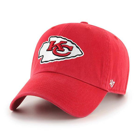 Kaufen Sie die Kansas City Chiefs 47 Brand Red Clean Up mit verstellbarem Strapback-Slouch-Hut – sportlich