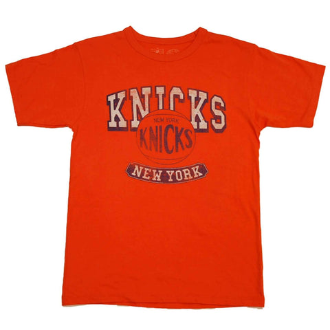 Kaufen Sie orangefarbene T-Shirts für Damen der Marke New York Knicks 47 im Vintage-Stil – sportlich