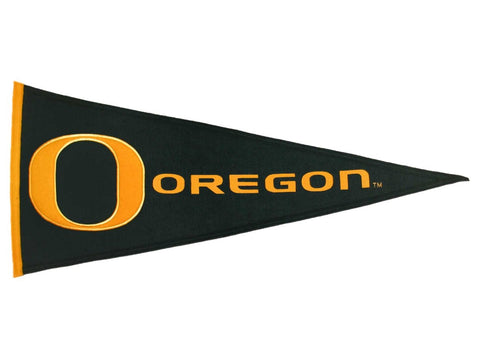 Shop Oregon Ducks NCAA Winning Streak Traditions Pennant (13" x 32") - Sporting Up