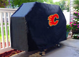 Calgary Flames HBS schwarze Outdoor-Grillabdeckung aus robustem, atmungsaktivem Vinyl – sportlich