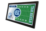 North Carolina Tar Heels HBS Fotbollsram hängande glasväggspegel (26"x15") - Sporting Up