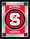 NC State Wolfpack Holland Bar Taburete Co. Espejo con logo rojo coleccionista (17" x 22") - Sporting Up