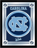 North Carolina Tar Heels Holland Barhocker Co. Collector Logo Spiegel (17" x 22") - Sporting Up