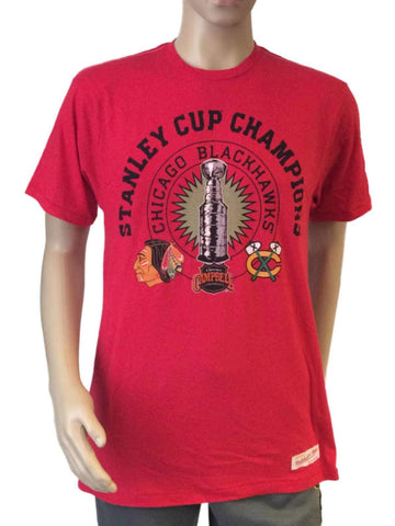 Handla Chicago Blackhawks Mitchell och Ness Red SS Stanley Cup Champions T-shirt (L) - Sporting Up