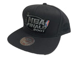 Los Angeles Lakers Mitchell & Ness 2001 NBA Finals Throwback Snapback Hat Cap - Sporting Up