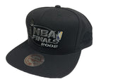 Los Angeles Lakers Mitchell & Ness Gray NBA Finals 2002 Adj. Flat Bill Hat Cap - Sporting Up