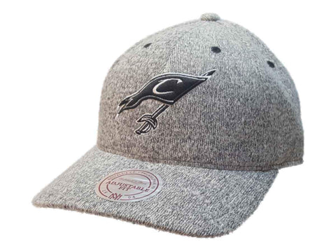 Shoppen Sie die Cleveland Cavaliers Mitchell & Ness Grey Flag Logo Flexfit Hat Cap (M/L) – sportlich