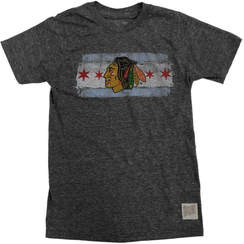 Shoppen Sie Chicago Blackhawks Retro Brand SS T-Shirt mit Sternen und Streifen in Hellgrau – Sporting Up
