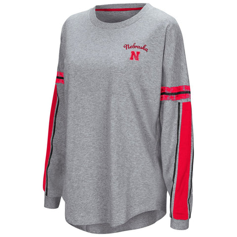 Magasinez le t-shirt surdimensionné à manches longues gris "mast" Colosseum des Cornhuskers du Nebraska pour femmes - Sporting Up