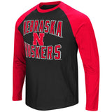 Nebraska cornhuskers colisseum "cajun" estilo raglan ls camiseta - deportivo